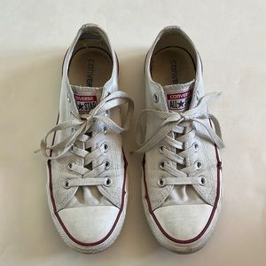 White Low-Rise All Star Converse
